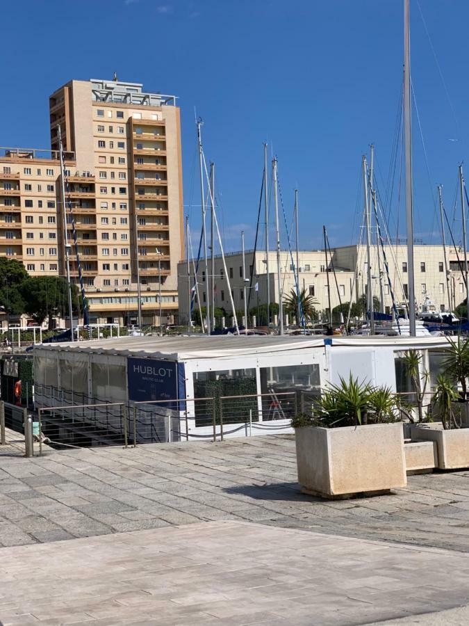 Stella Marina Appartamento Cagliari Exterior photo